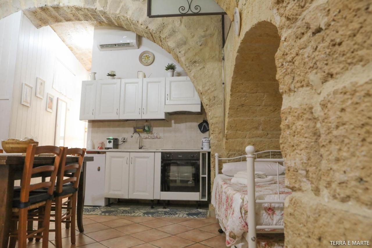 Terra E Marte Casa Vacanza Bari Exteriör bild