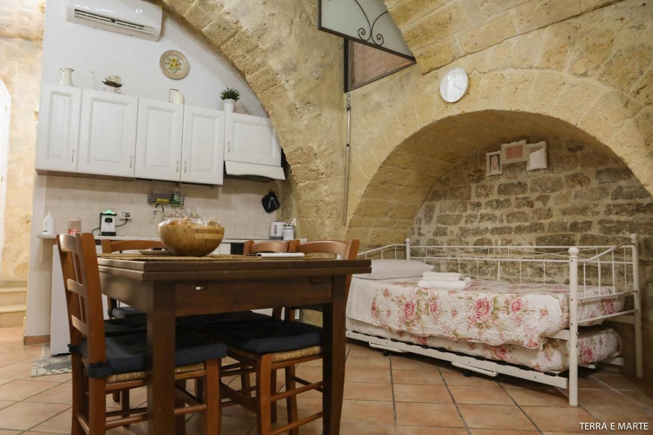 Terra E Marte Casa Vacanza Bari Exteriör bild